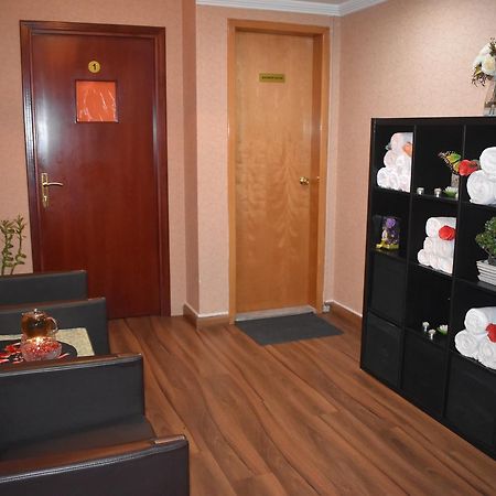 Emirates Plaza Hotel Abu Dhabi Ngoại thất bức ảnh